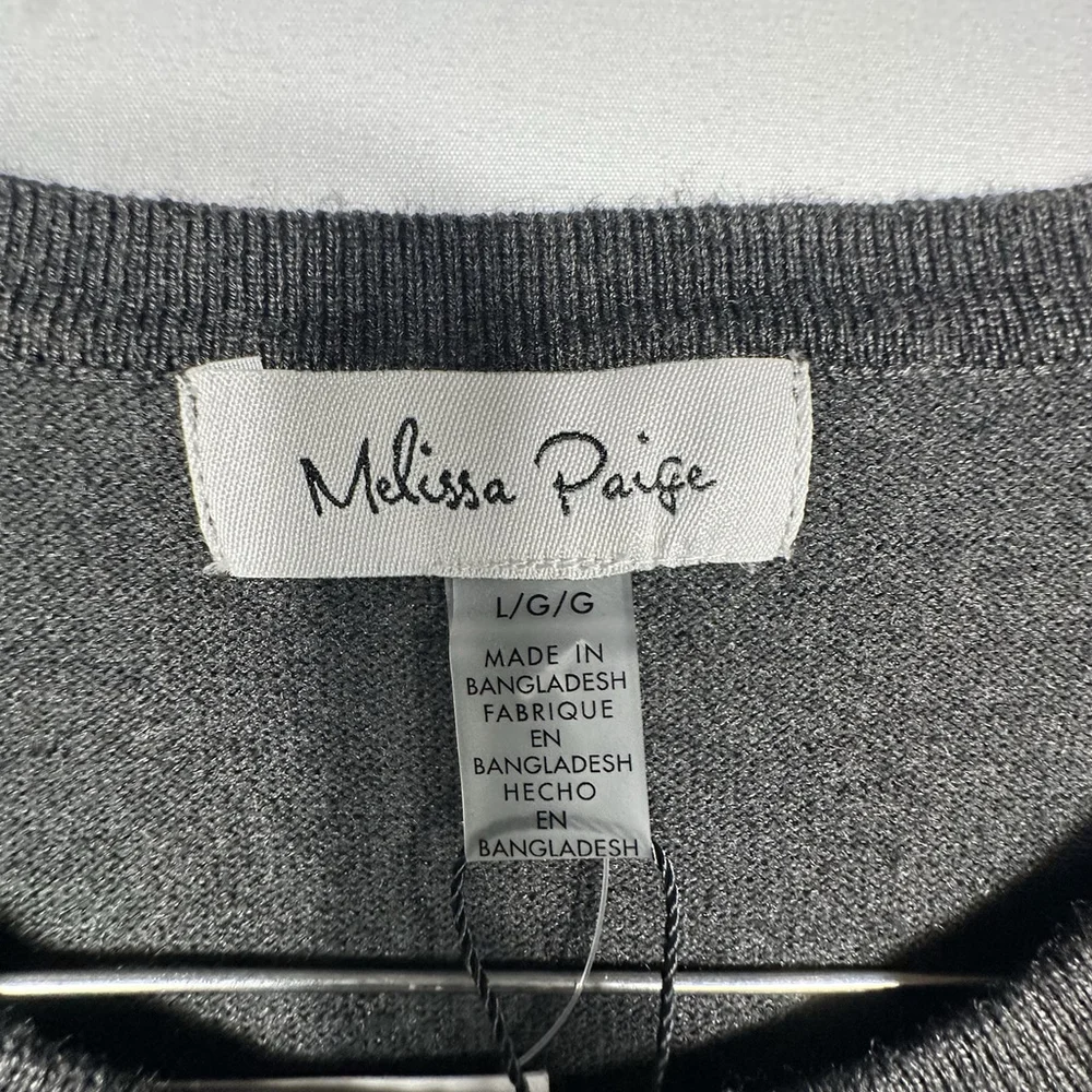 Melissa Paige Women's Novelty Flower Button-Front Cardigan Sweater Grey Large - Picture 4 of 7